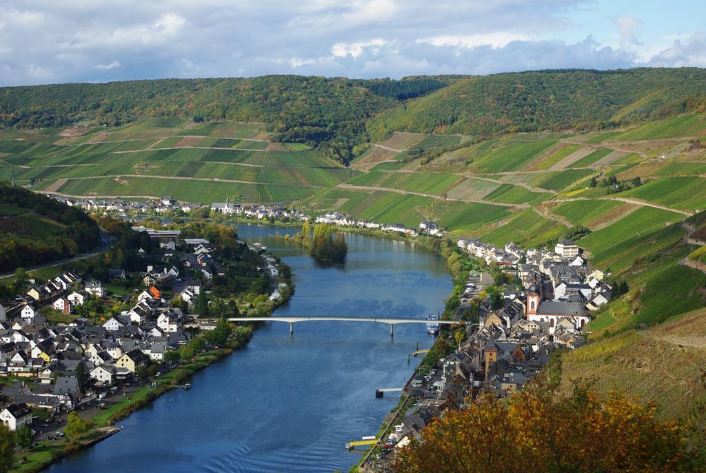 Ferienwohnung Tilli Zell an der Mosel Exterior photo